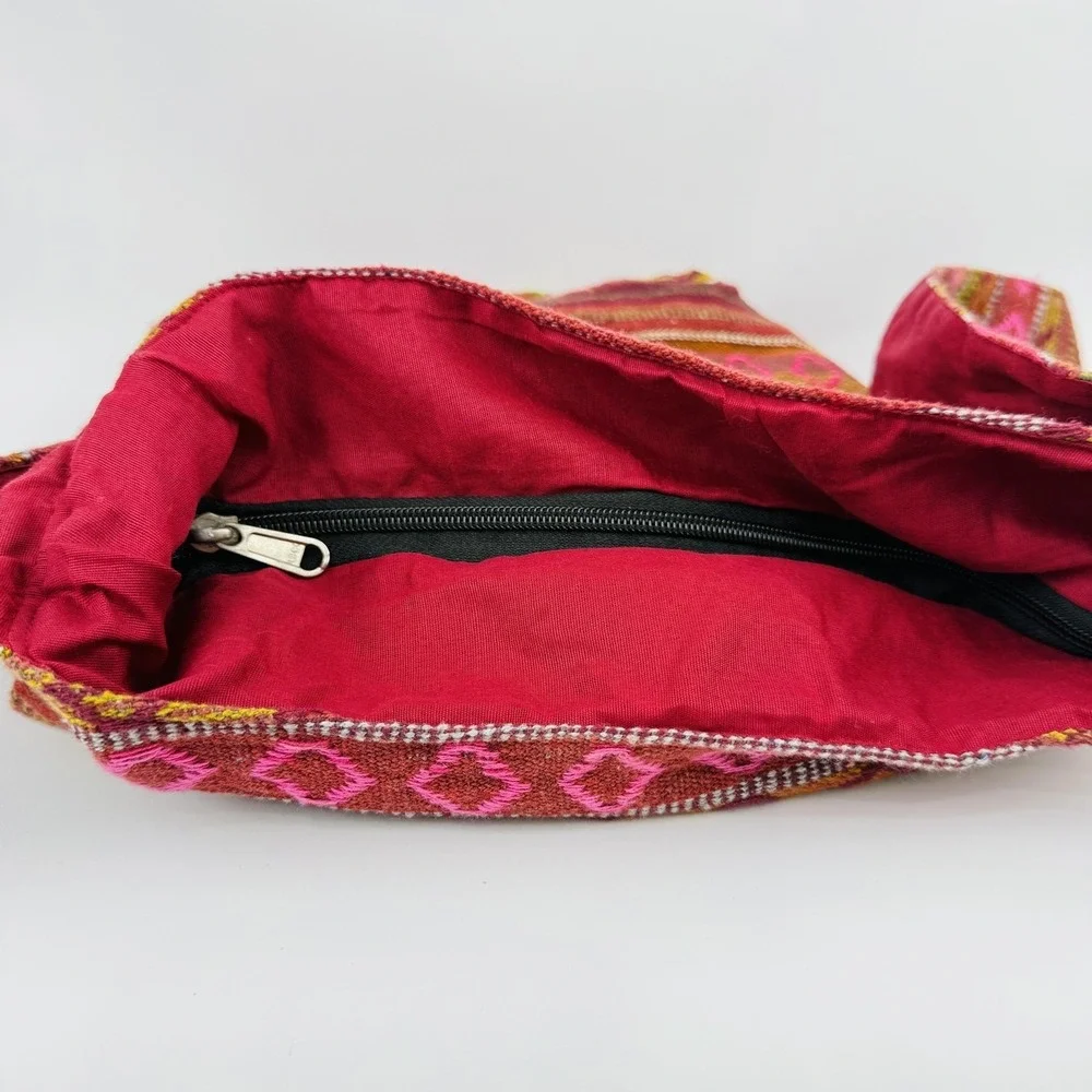 Boho Woven Crossbody Hobo Shoulder Bag Striped Multicolor Zip Pockets Hippie